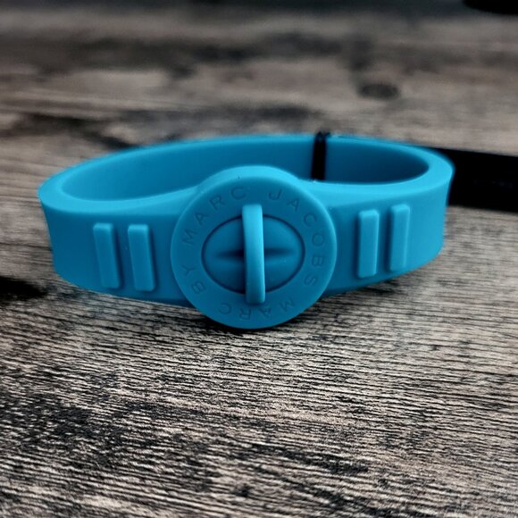 Marc By Marc Jacobs Jewelry - Marc By Marc Jacobs Silicone Bracelet